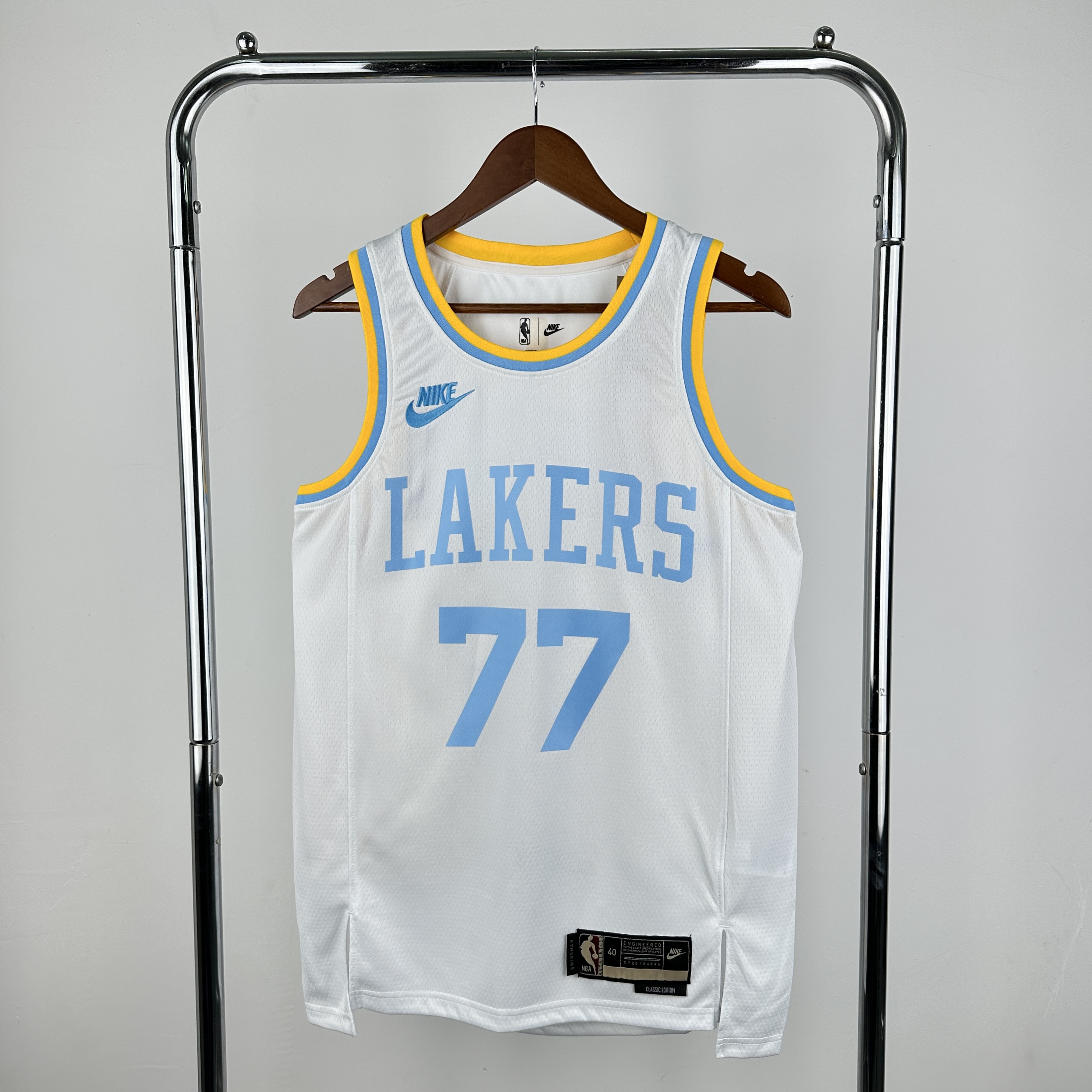 Men Los Angeles Lakers #77 Doncic White Season Nike 2025 NBA Jersey style 1